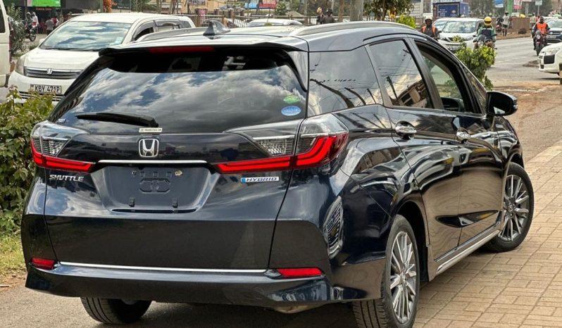 
								Honda Fit Shuttle full									