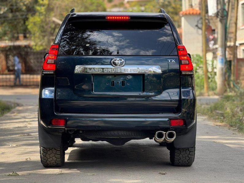 
								Toyota Land Cruiser Prado TX full									