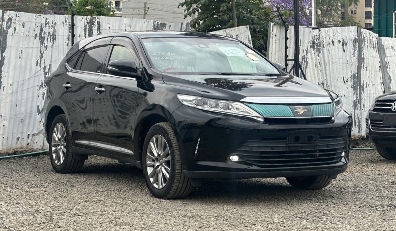 
								Toyota Harrier full									