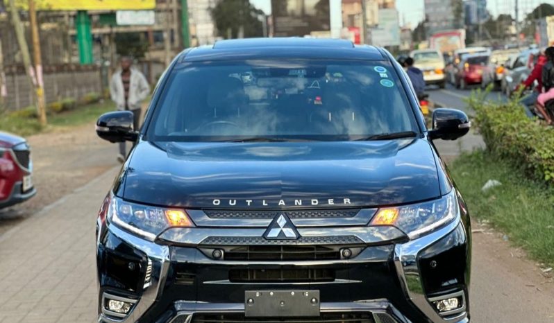 
								Mitsubishi Outlander PHEV full									