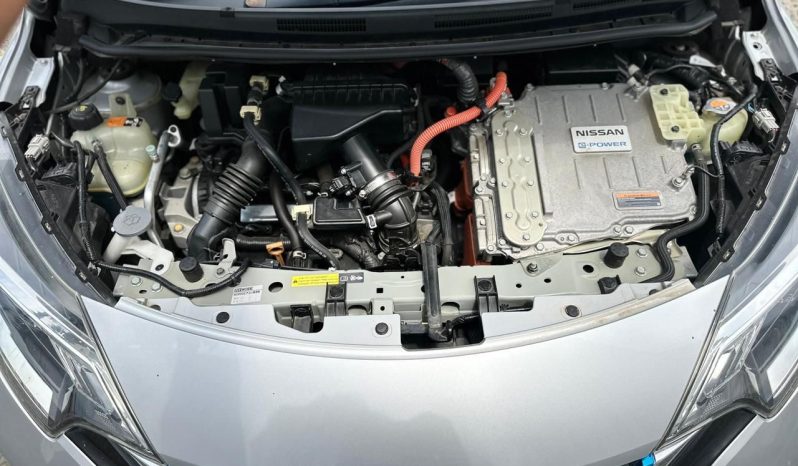 
								Nissan Note full									