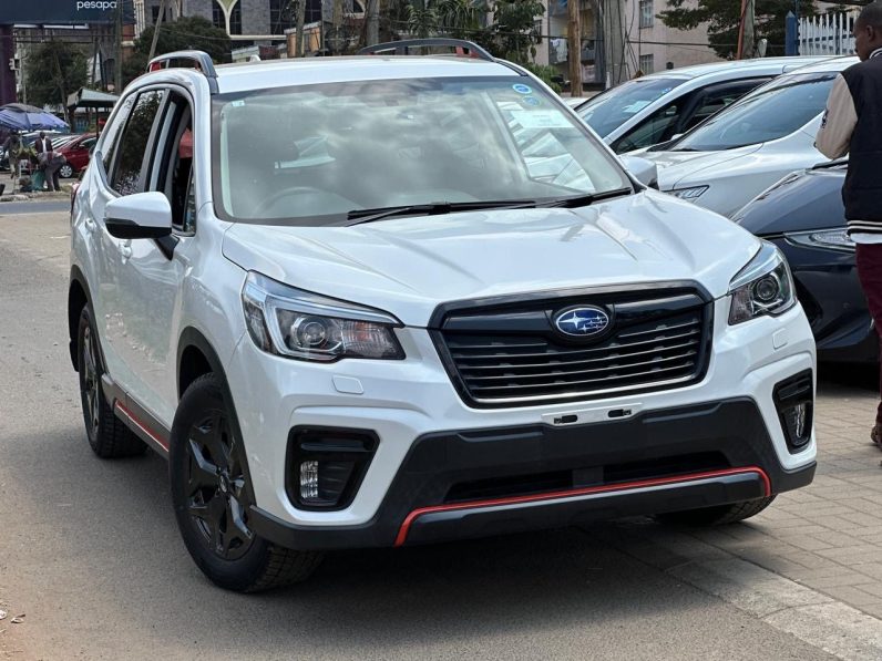 
								Subaru Forester X-brake full									