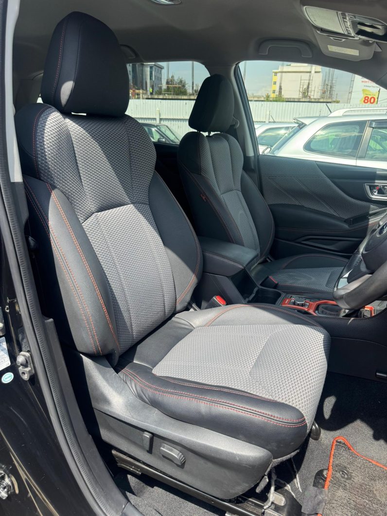 
								Subaru Forester X-BREAK full									