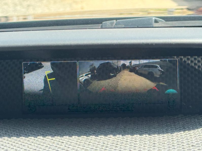 
								Subaru Forester X-BREAK full									