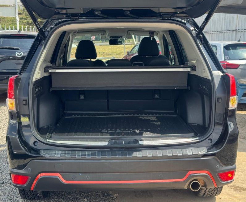 
								Subaru Forester X-BREAK full									