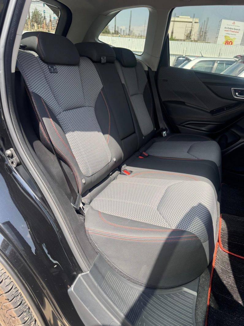 
								Subaru Forester X-BREAK full									