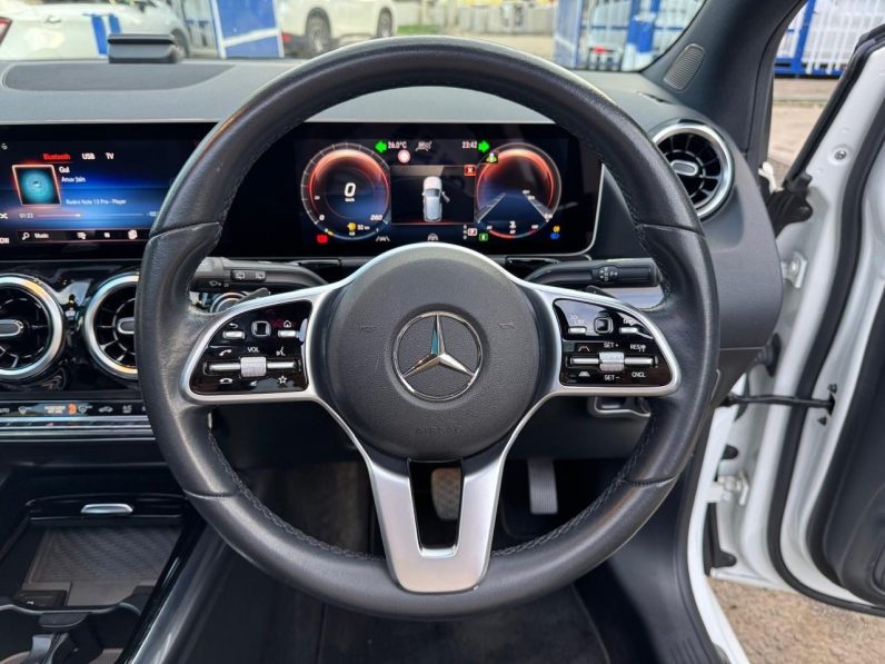 
								Mercedes Benz B180 full									