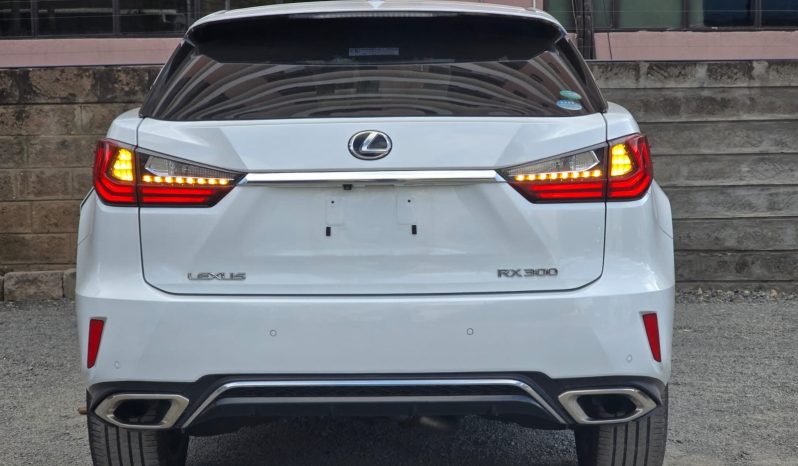 
								Lexus Rx300T F sport full									