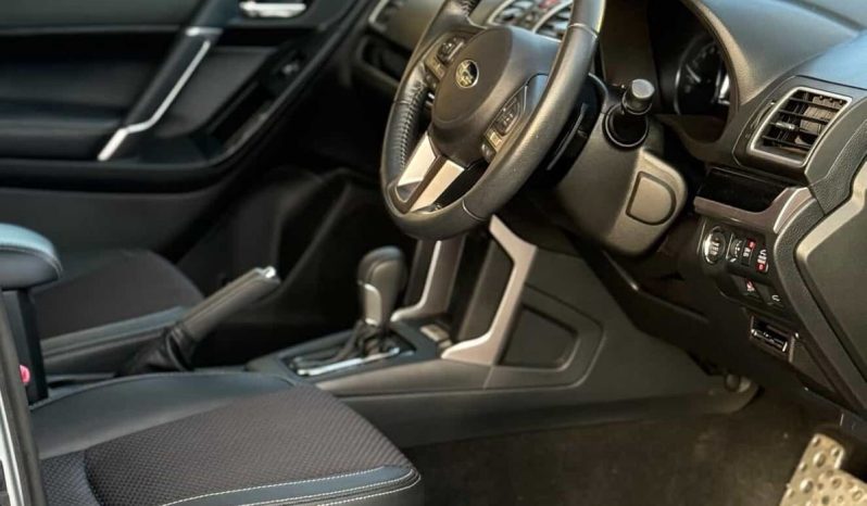 
								Subaru Forester XT full									