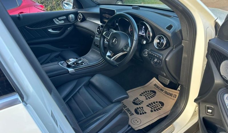 
								Mercedes Benz GLC 250 full									