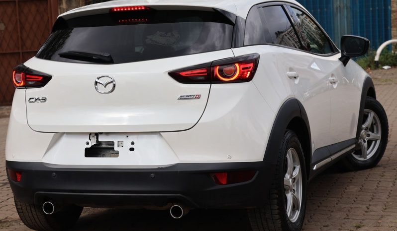 
								Mazda CX-3 full									