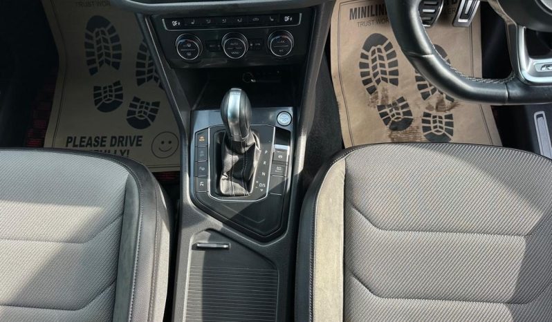 
								Volkswagen Tiguan full									