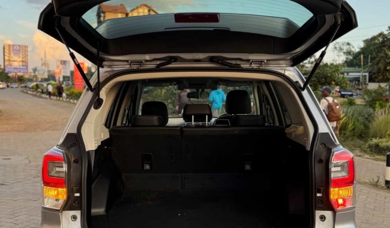 
								Subaru Forester XT full									