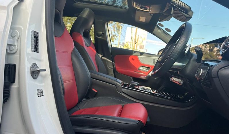 
								Mercedes Benz A180 full									