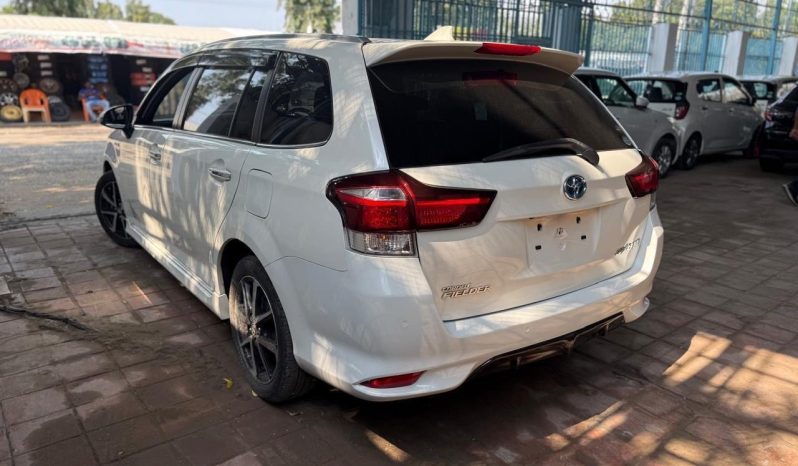 
								Toyota Fielder WXB full									