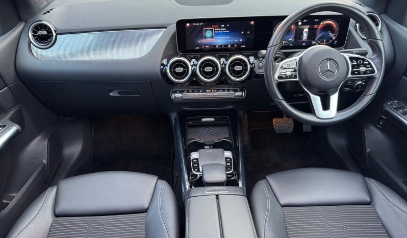 
								Mercedes Benz B180 full									