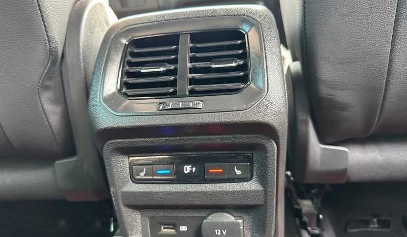 
								Volkswagen Tiguan full									