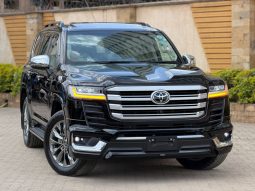 Toyota Land Cruiser 300 series ZX