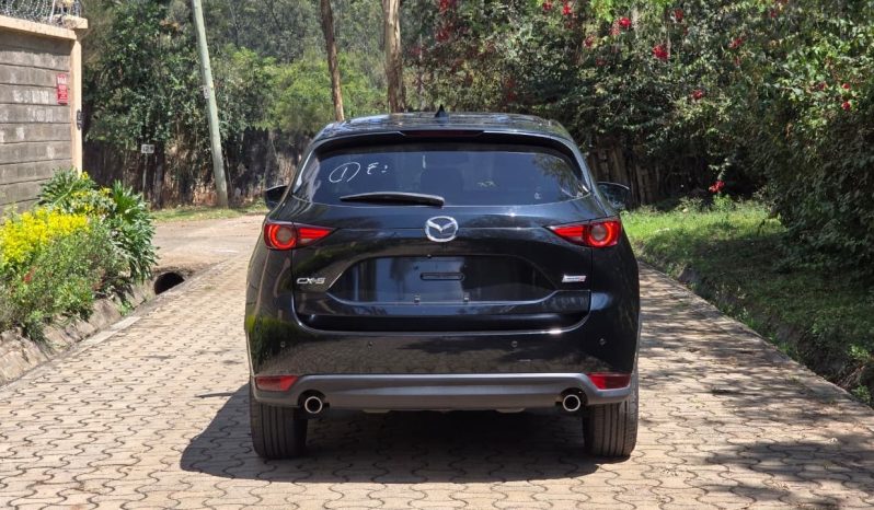 
								Mazda CX-5 full									
