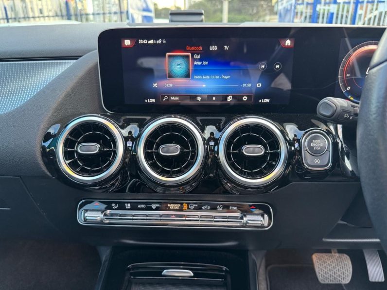 
								Mercedes Benz B180 full									