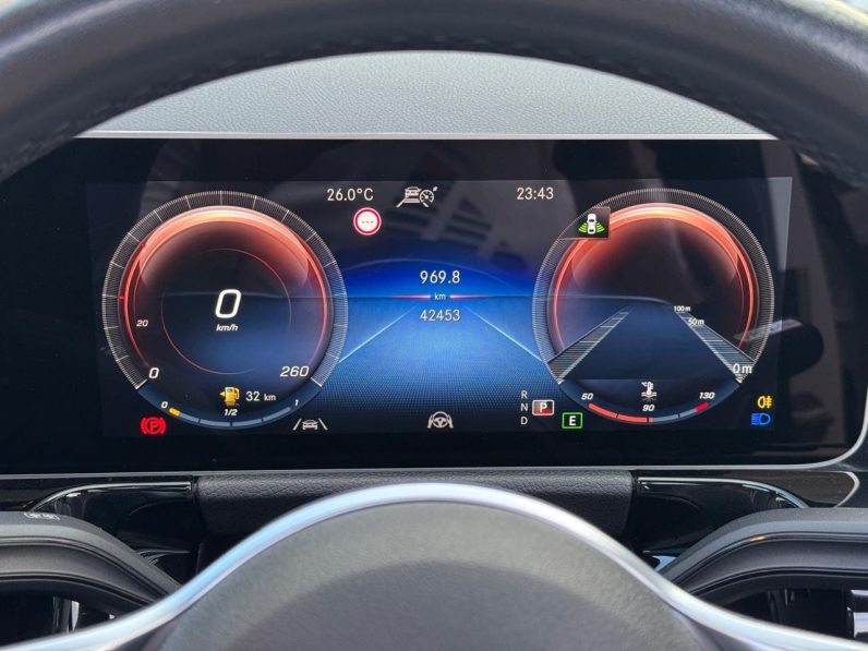 
								Mercedes Benz B180 full									