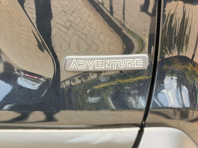 
								Toyota RAV4 GR Adventure full									
