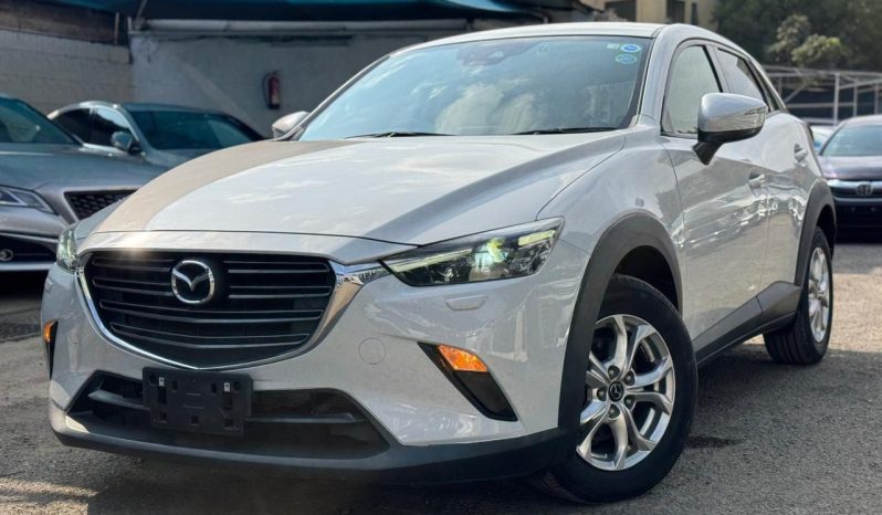 
								Mazda CX-3 full									