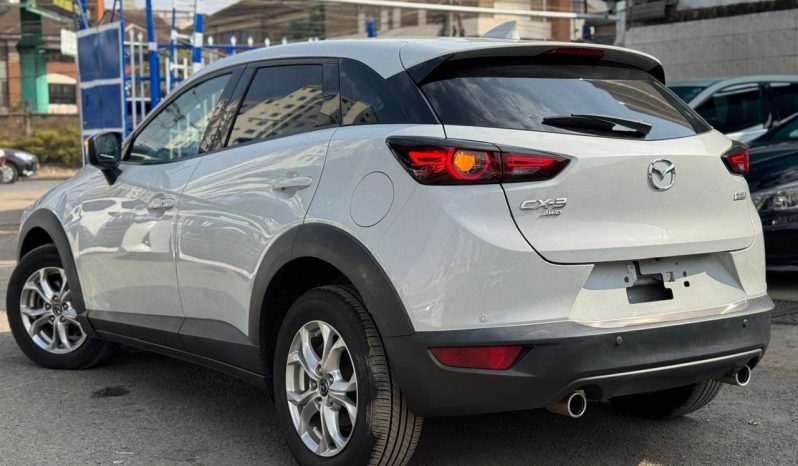 
								Mazda CX-3 full									