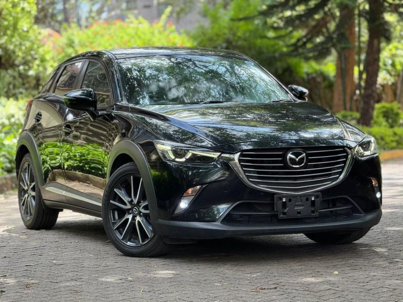 
								Mazda CX-3 full									
