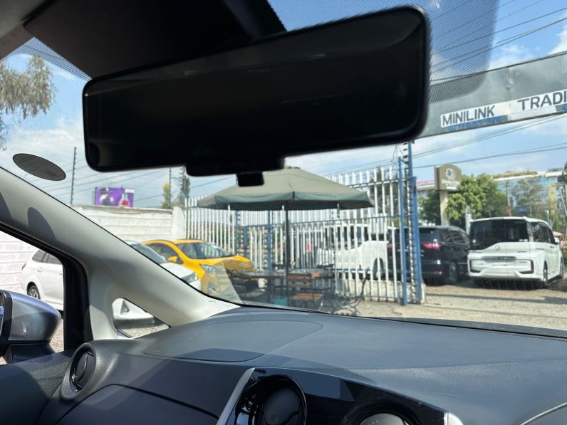 
								Nissan Note Autech full									