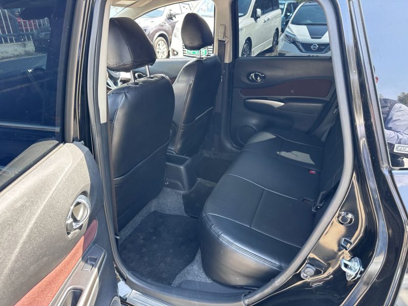 
								Nissan Note Autech full									