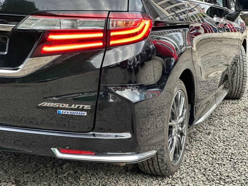 
								Honda Odyssey Absolute full									