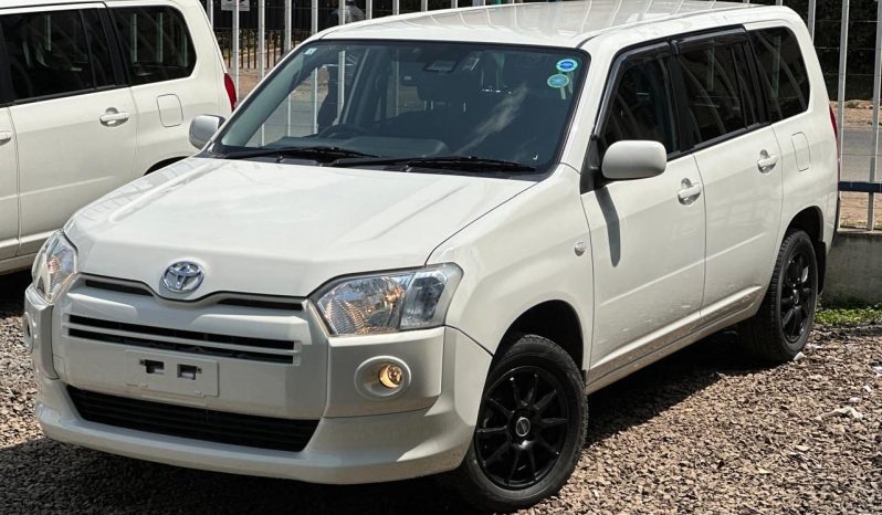 
								Toyota Succeed TX-G full									