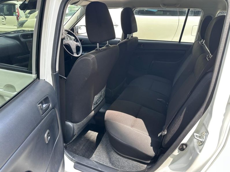 
								Toyota Succeed TX-G full									