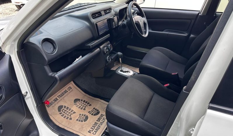 
								Toyota Succeed TX-G full									