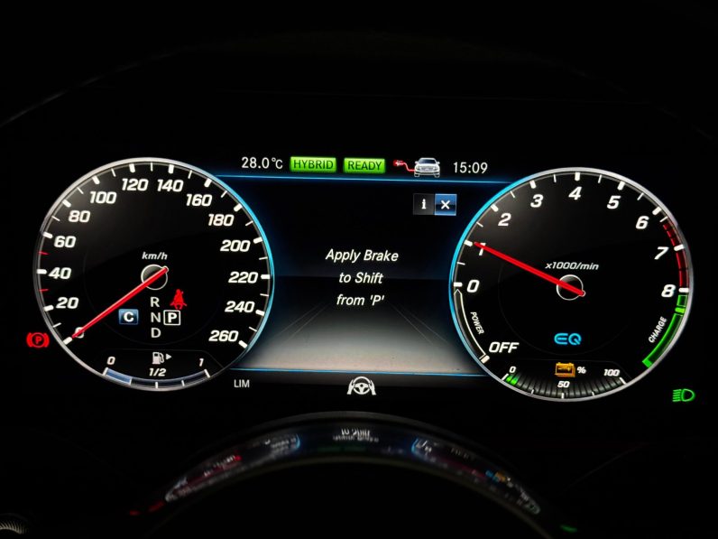 
								Mercedes Benz E350e full									