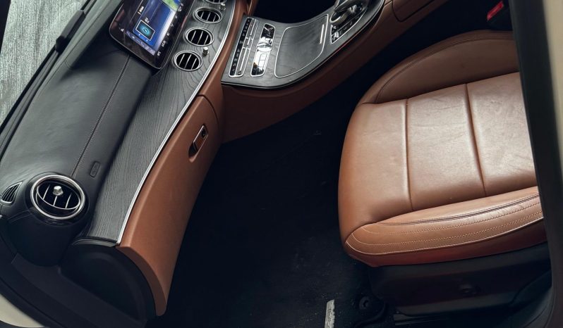 
								Mercedes Benz E350e full									