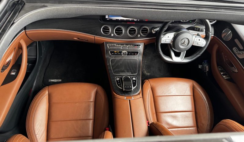 
								Mercedes Benz E350e full									