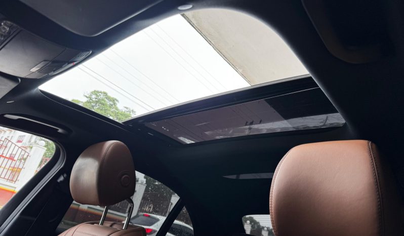 
								Mercedes Benz E350e full									