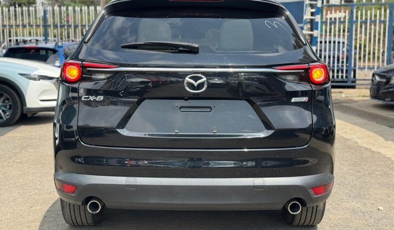 
								Mazda CX-8 full									