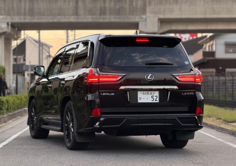 
								Lexus LX570 full									