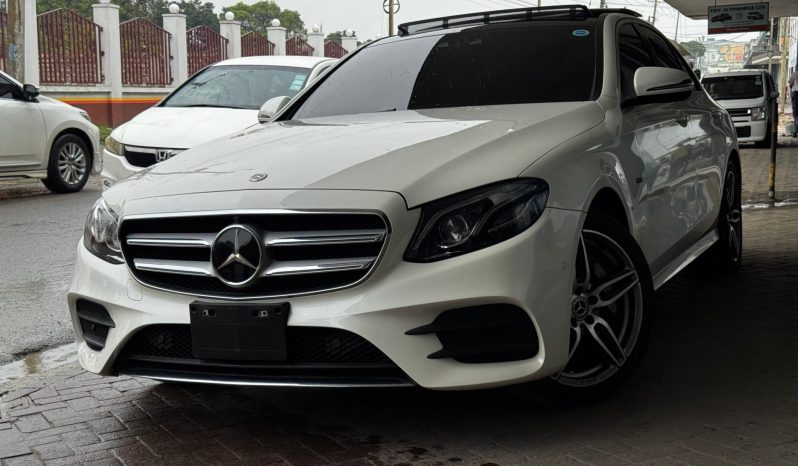 
								Mercedes Benz E350e full									