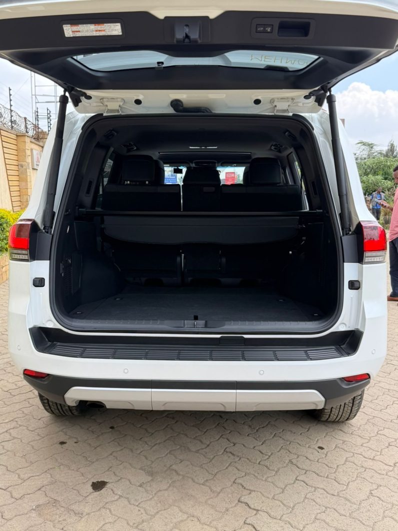 
								Toyota Land Cruiser LC300 full									