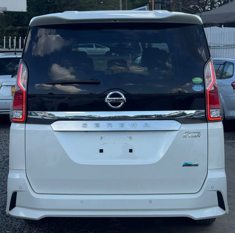 
								Nissan serena full									