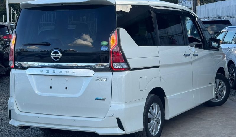
								Nissan serena full									