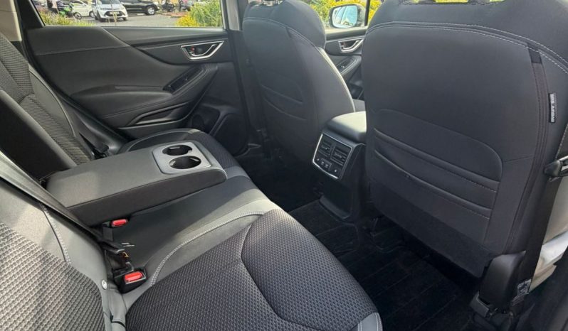 
								Subaru Forester Sk9 full									