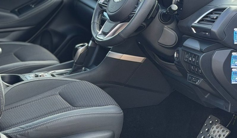 
								Subaru Forester Sk9 full									