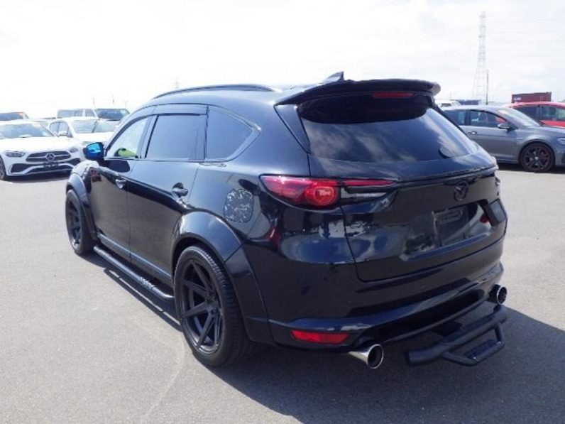 
								Mazda CX-8 full									
