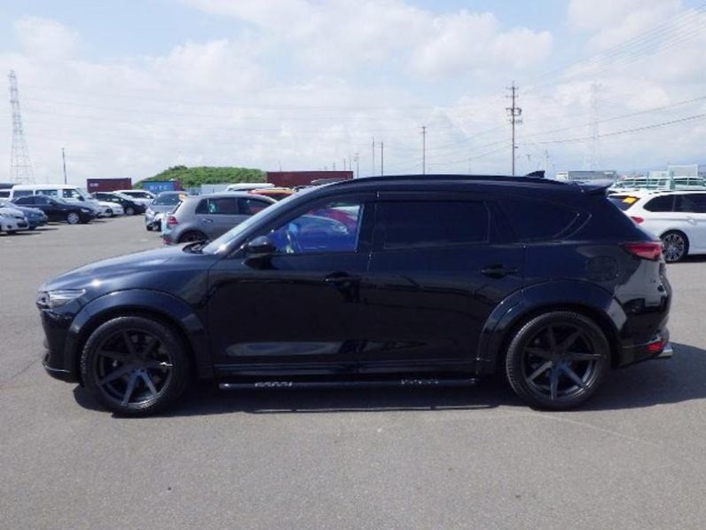 
								Mazda CX-8 full									