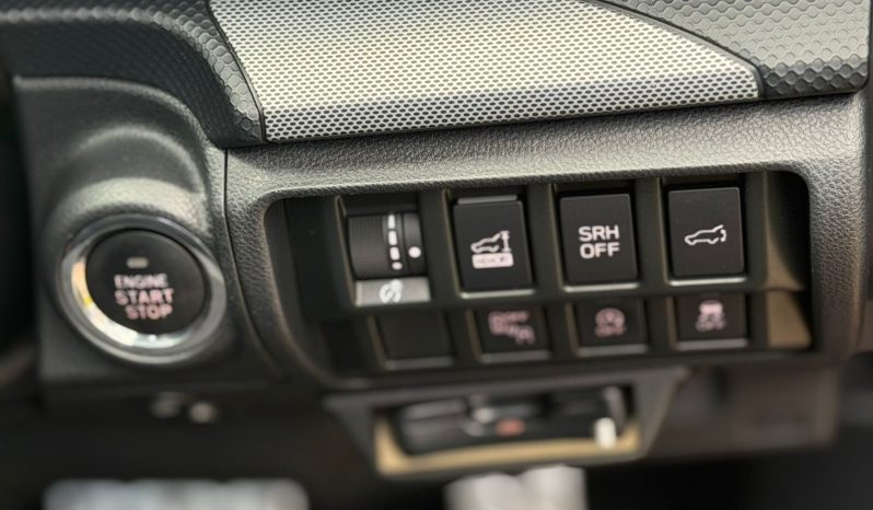 
								Subaru Forester Sk9 full									